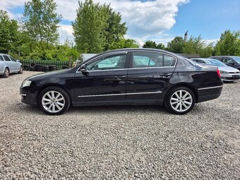 Volkswagen Passat 2.0TDi,103KW,LIM.HIGHLINE,MANUÁL,R.V.2010 - 4