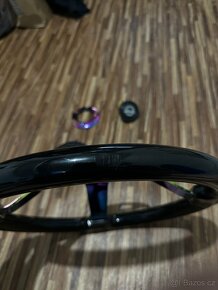 Sportovní volant NRG s pevnou nábou - 4
