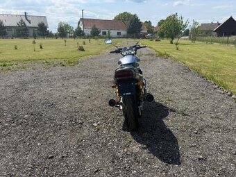 Yamaha XJR 1300 - 4
