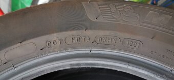 Zánovní letní pneu michelin 195x65 R15 - 4