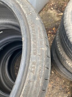 235/35r19 - 4