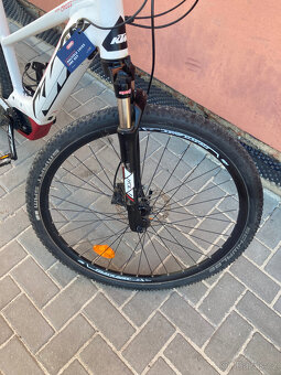 Dámské elektrokolo KTM - 4