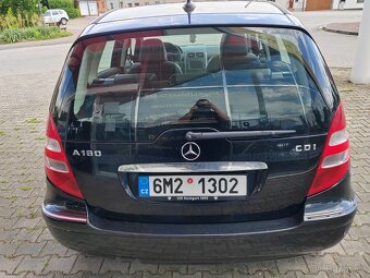 Mercedes-Benz A180CDI, 80kW, manuál - 4