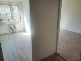Prodam 2kk v družstevným vlastníctvi 42 m2 - 4
