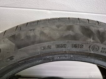 Pneu CONTINENTAL 225/45R17 - 4