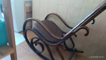 Starožitné houpací křeslo - 4