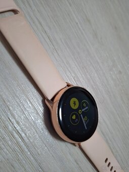 Samsung Galaxy Watch Active - růžová/zlatá - 4