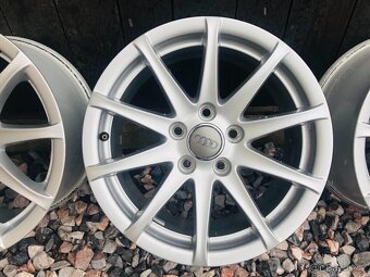 5x112 R16 orig. alu disky Audi TT 2009 TOP STAV - 4