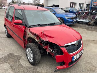 Škoda Roomster 1,2htp 51kw pouze 70tis najeto - 4