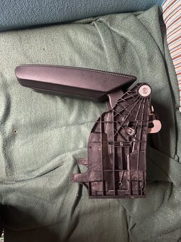 Loketní opěrka originál Octavia 4 - 4