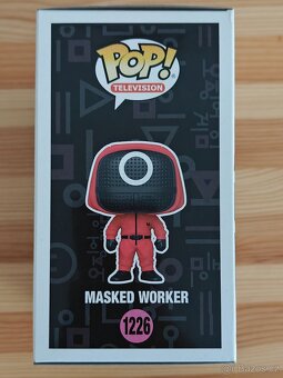 Masked worker Funko POP - 4