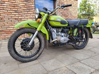 Ural,Dněpr IMZ 650 najeto pouze 4890km - 4