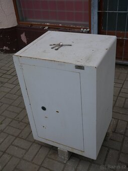 Trezor WERTHEIM na dva zámky- pro 2osoby -lze poslat - 4