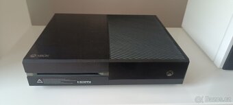 Xbox One + Kinect - 4