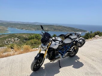BMW R1200r - 4