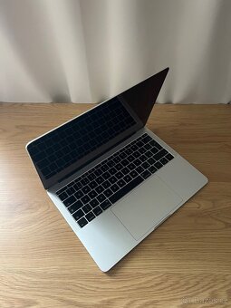 MacBook Pro 13 - 4