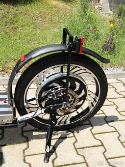 Koloběžka PERUT TREK delux 1000W - 4