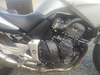 Honda CBF 600S - 4