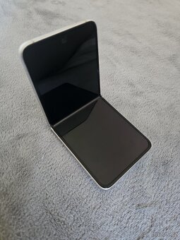 Samsung Z Flip 3 5G - 4