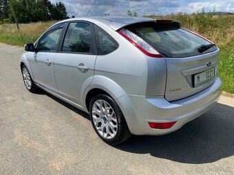 Ford Focus 1.6 74kW servisní kniha bez koroze - 4