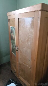 Starožitný nábytek - 4