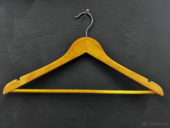 Dřevěná ramínka - 4