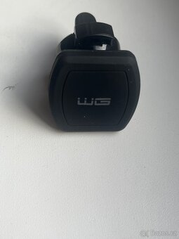 Magneticky držák na telefon - 4