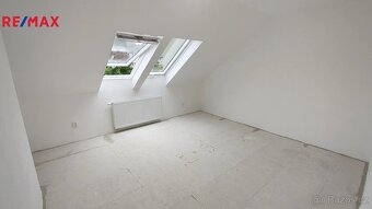 Podkrovní byt 2+kk, 66,9m² - před dokončením - 4