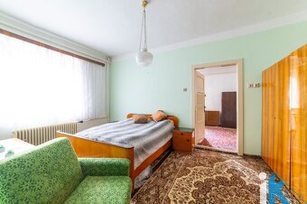 Rohový prostorný RD v Určicích - 4