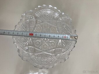 Broušené desertní misky 6 + 2 - 4