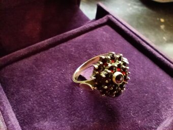 Prsten s českými granáty - 4