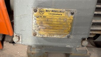 ELEKTROMOTOR S ČERPADLEM - 4