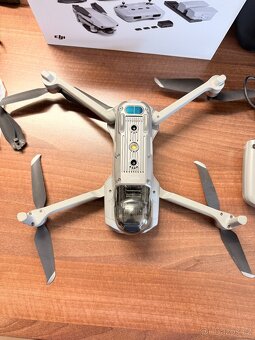 Prodám DJI Mavic Air 2 Fly More Combo - 4