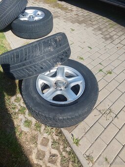 Kola Nissan Pathffinder R51 6x114 r17 et30 - 4