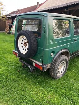 Suzuki Samurai 4x4 - 4