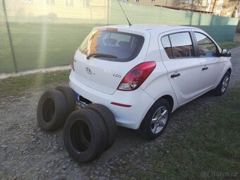 Hyundai i20 1.2 benzín,KOUP.ČR, Klima,Po Servisu - 4