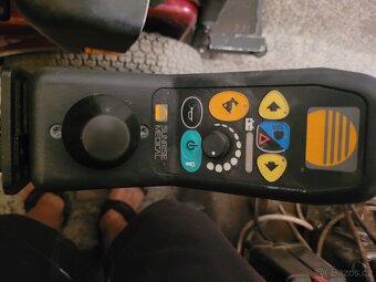 Elektrický invalidní vozík Powertec F60 - 4