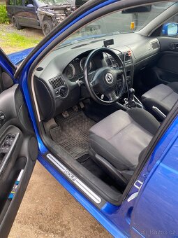 Golf 4 1.6 16v 77kw - 4
