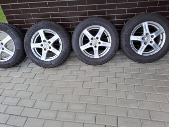 Zimní kompletní kola Hyundai i30, 195/65 R15 - 4