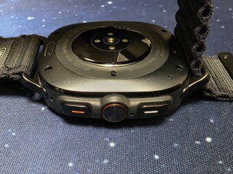 Samsung Galaxy Watch Ultra šedý titan + pásek - 4