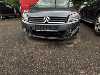 Volkswagen Passat - 4