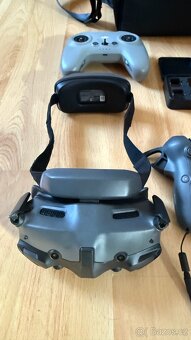 DJI avata 2 fly more combo + FPV controller - 4