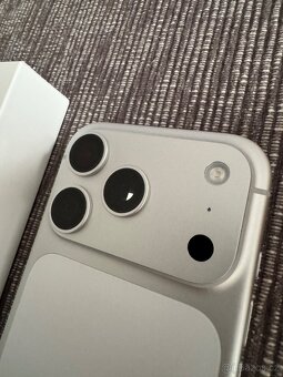 Apple iPhone 17Pro 256Gb Silver.Nový záruka 24.měsíců datart - 4