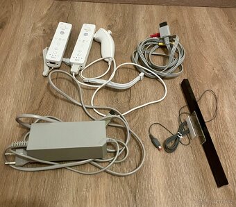 Nintendo Wii - 4