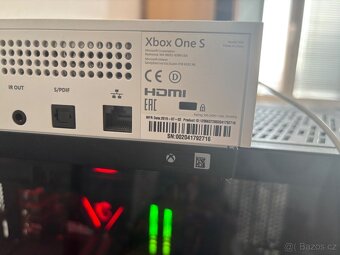 Xbox One S 500GB - 4