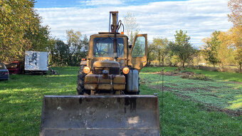 traktorbagr Bělorus - 4