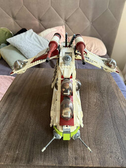 LEGO Star Wars – sběratelské lodě (Republic Gunship, The Gho - 4