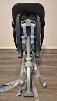 Britax Romer protismerna autosedacka - 4
