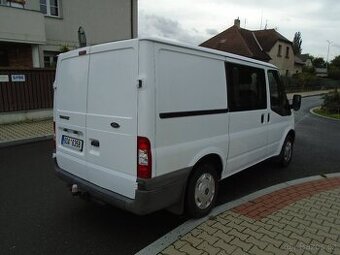 Ford Transit 2.2 TDCi L1H1 6 míst - 4