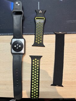 Apple Watch Series 3 - 4